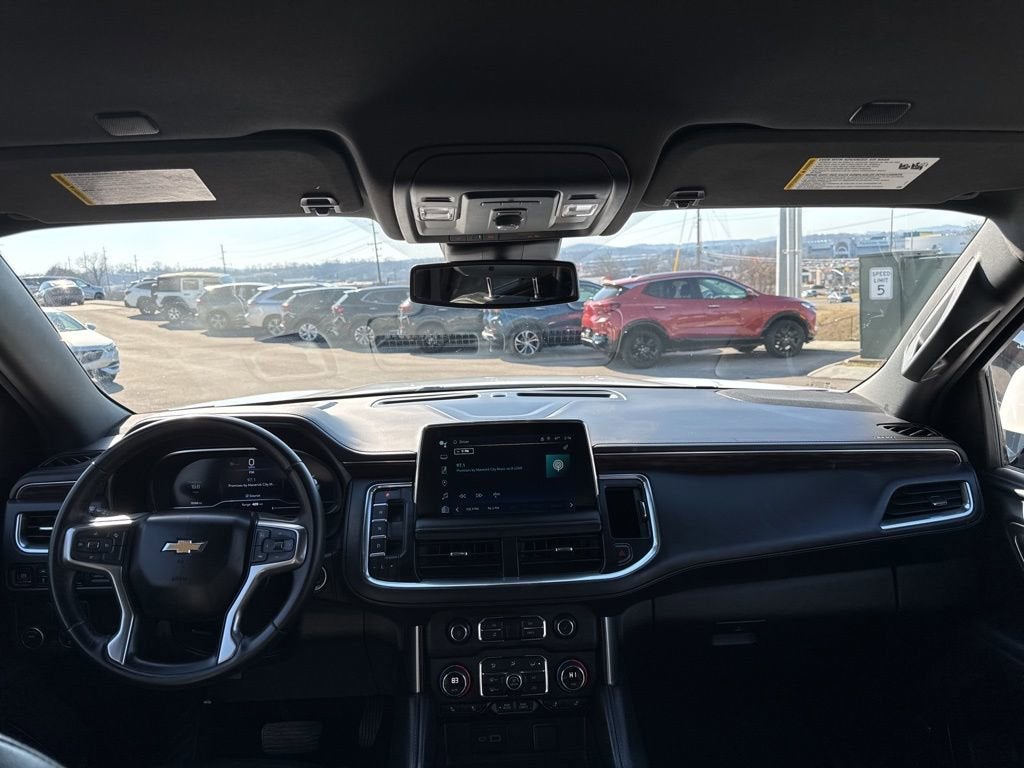 2024 Chevrolet Suburban LT