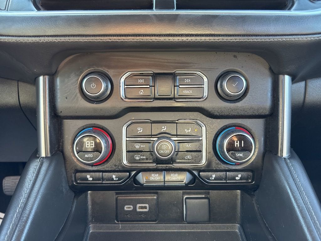 2024 Chevrolet Suburban LT