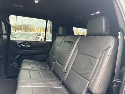 2024 Chevrolet Suburban LT