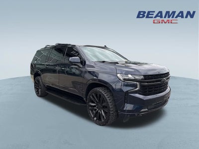 2023 Chevrolet Suburban LT