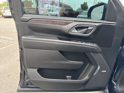 2023 Chevrolet Suburban LT