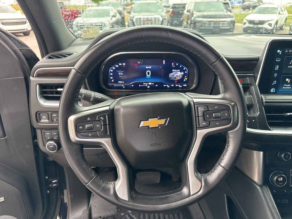 2023 Chevrolet Suburban LT