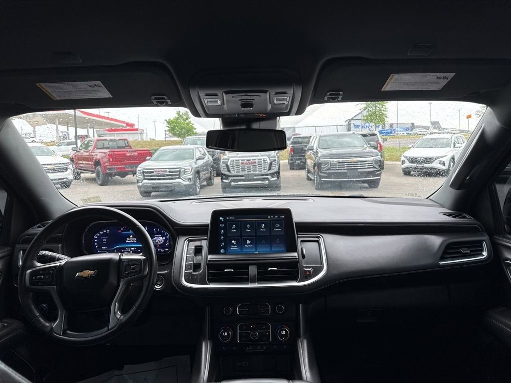 2023 Chevrolet Suburban LT