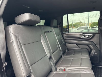 2023 Chevrolet Suburban LT