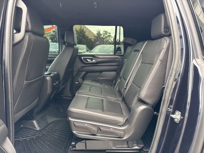 2023 Chevrolet Suburban LT