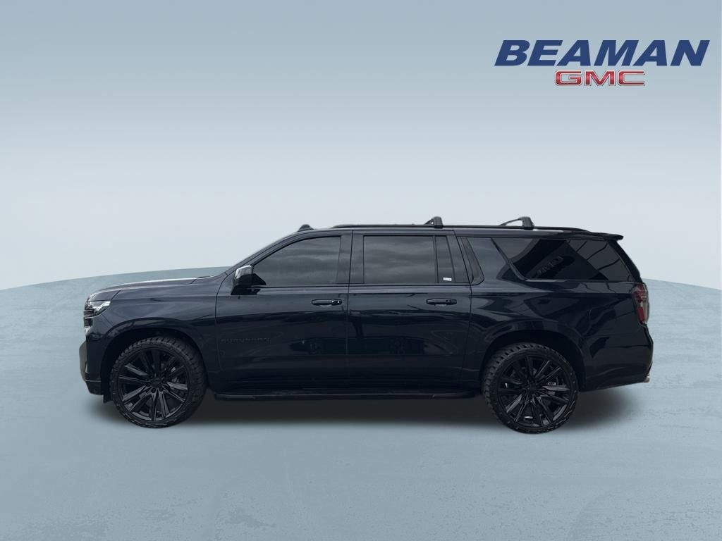 2023 Chevrolet Suburban LT