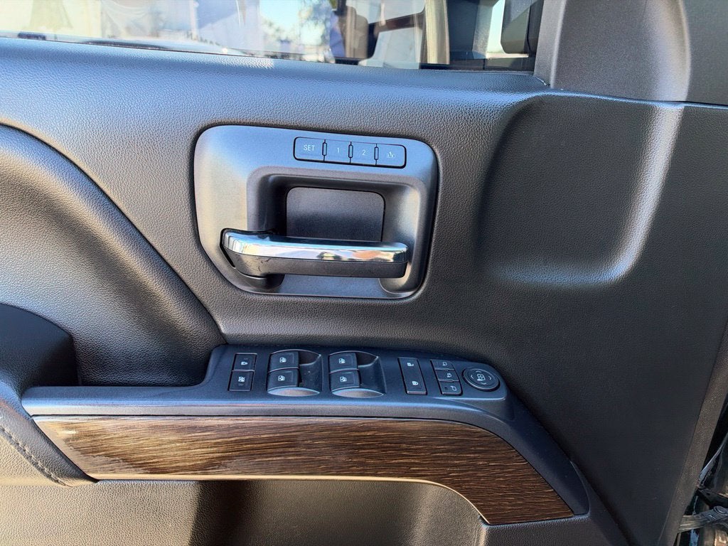 2017 GMC Sierra 2500 HD Denali
