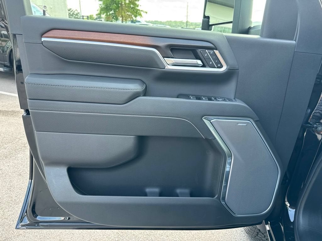 2026 GMC Sierra 2500HD Denali - Photo 11