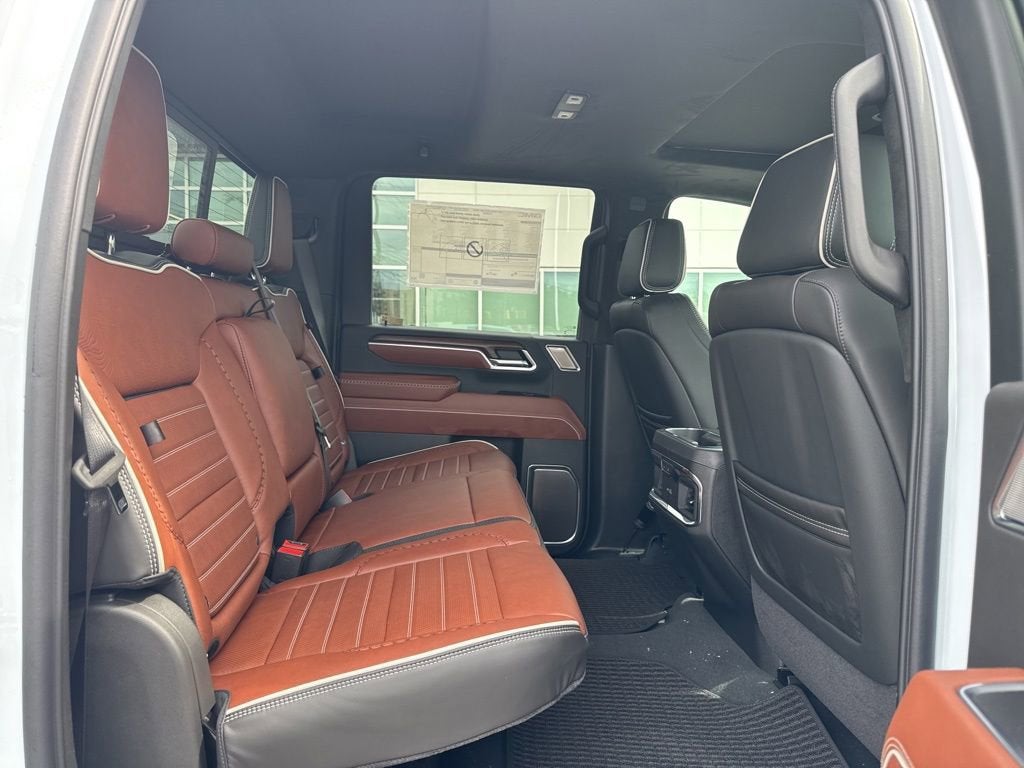 2026 GMC Sierra 3500 HD Denali Ultimate DRW