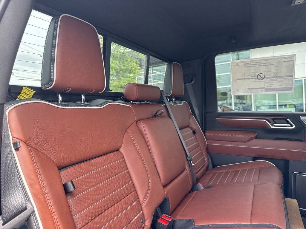2026 GMC Sierra 3500 HD Denali Ultimate DRW