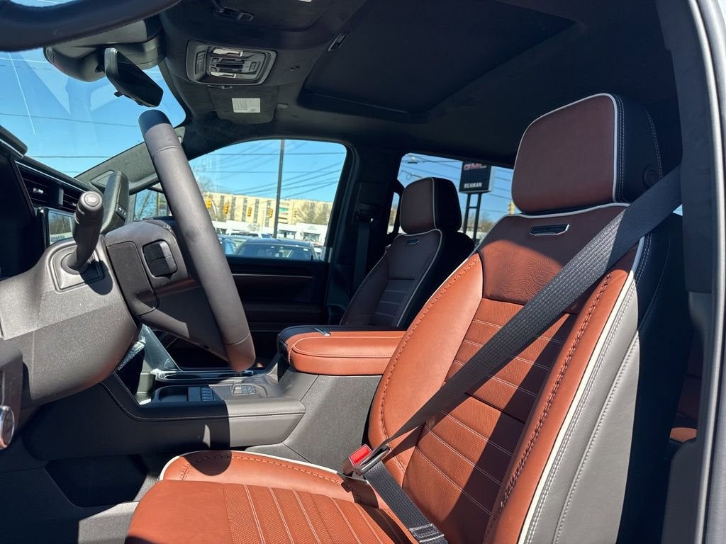 2026 GMC Sierra 3500 HD Denali Ultimate DRW