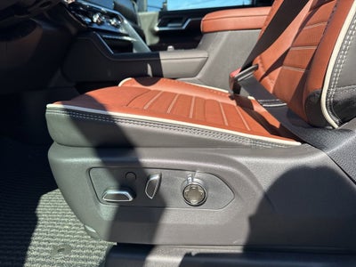 2026 GMC Sierra 3500 HD Denali Ultimate DRW