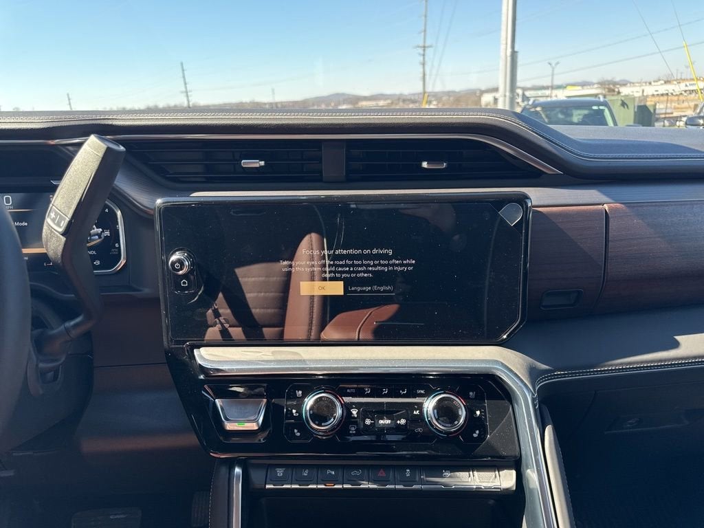 2026 GMC Sierra 3500 HD Denali Ultimate DRW