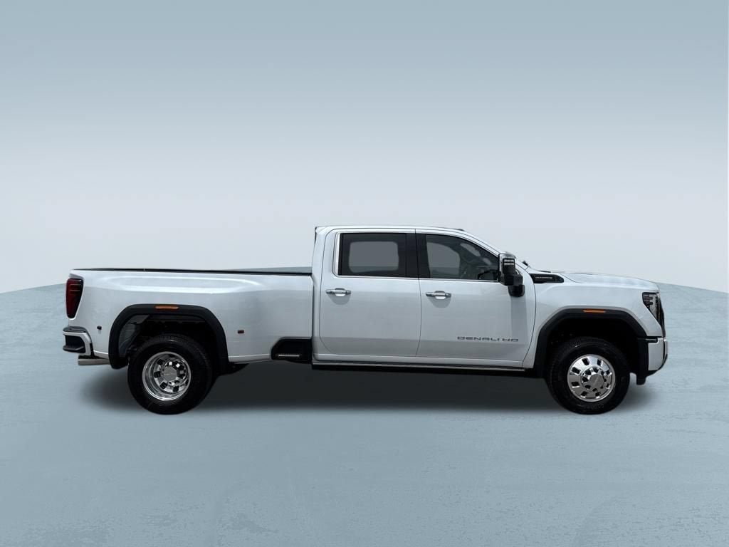 2026 GMC Sierra 3500 HD Denali Ultimate DRW