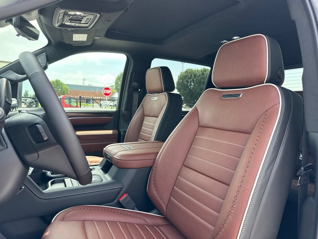2026 GMC Sierra 3500 HD Denali Ultimate DRW