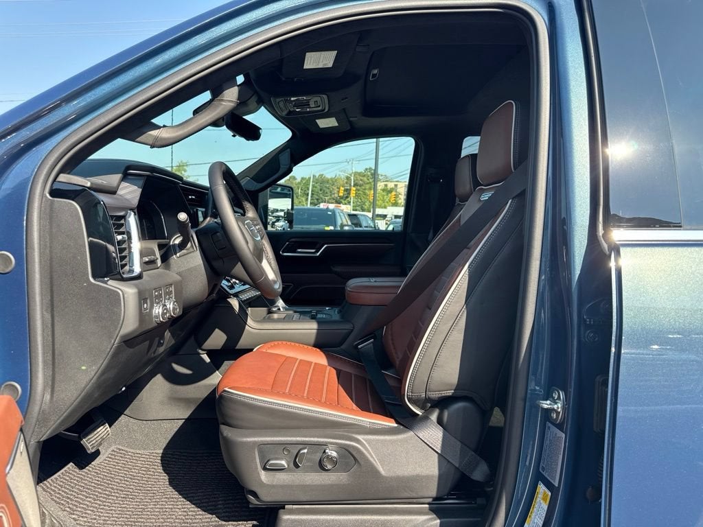 2026 GMC Sierra 3500 HD Denali Ultimate DRW