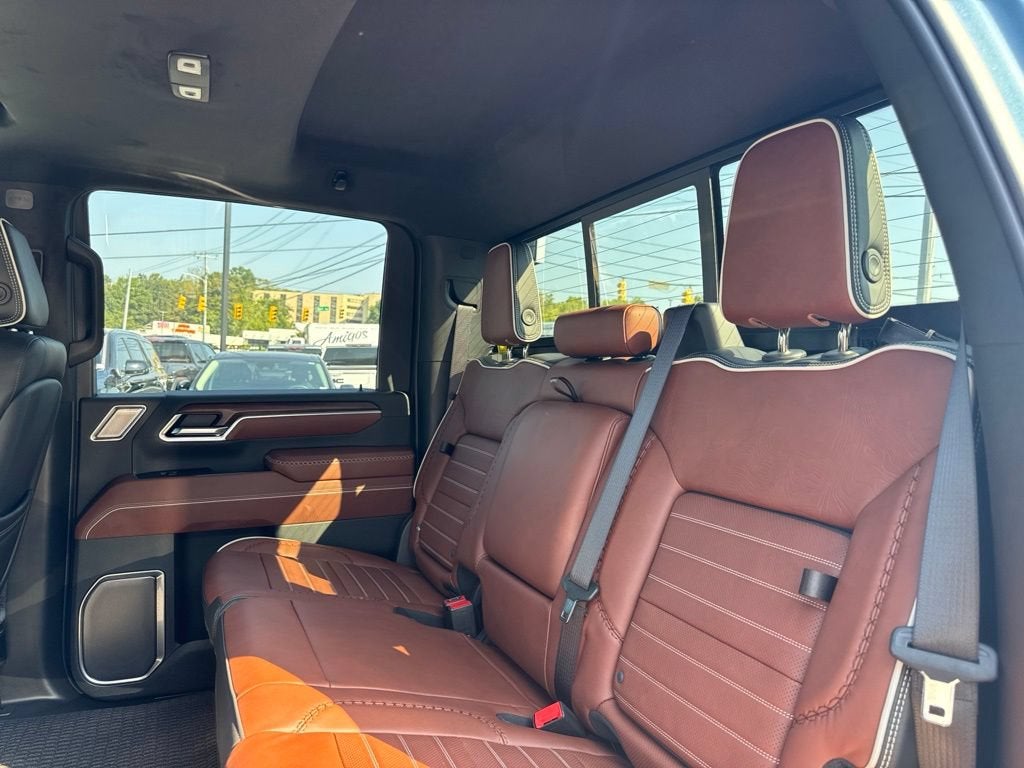 2026 GMC Sierra 3500 HD Denali Ultimate DRW