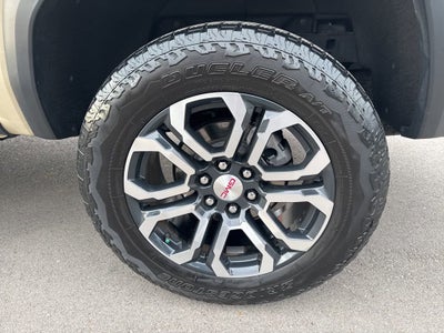 2023 GMC Canyon AT4