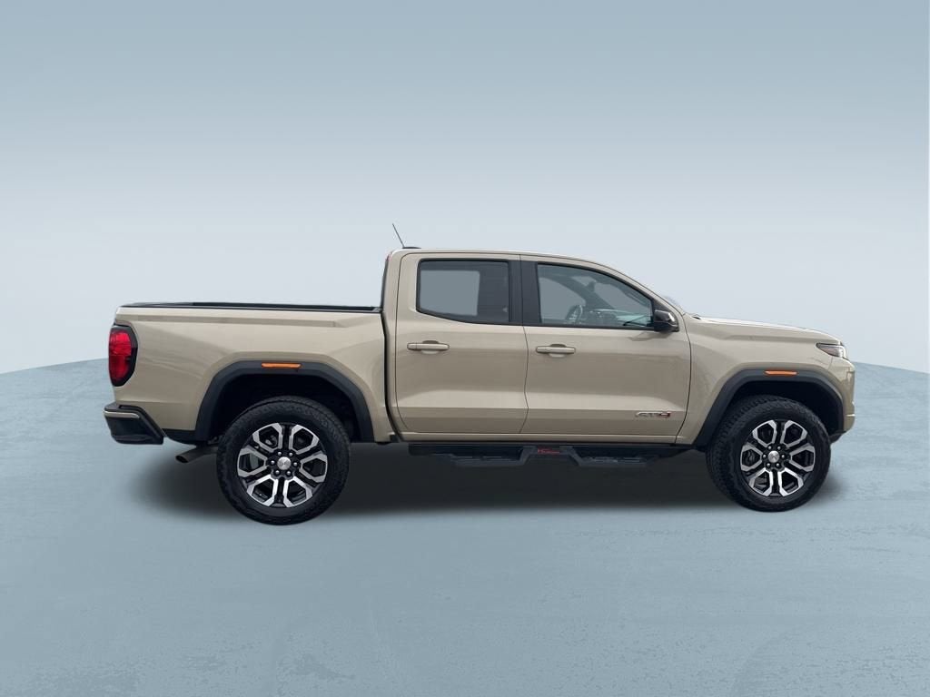2023 GMC Canyon AT4