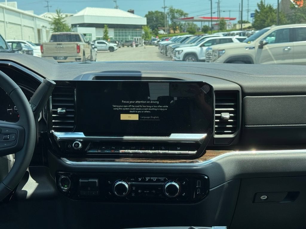2026 GMC Sierra 1500 SLE