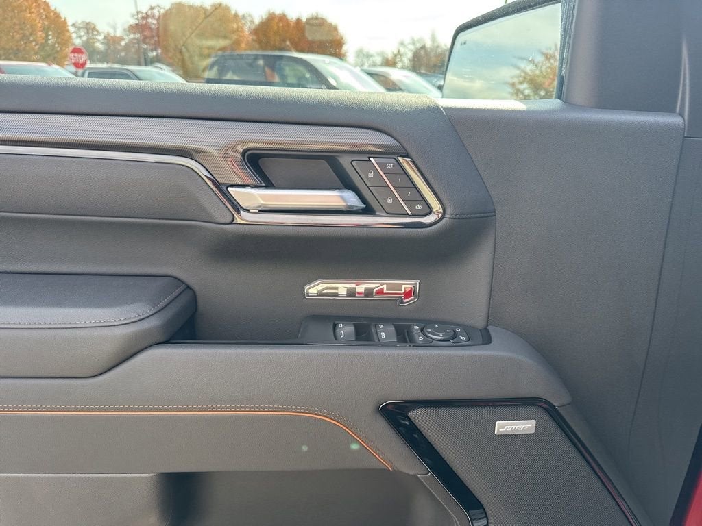 2025 GMC Sierra 1500 AT4