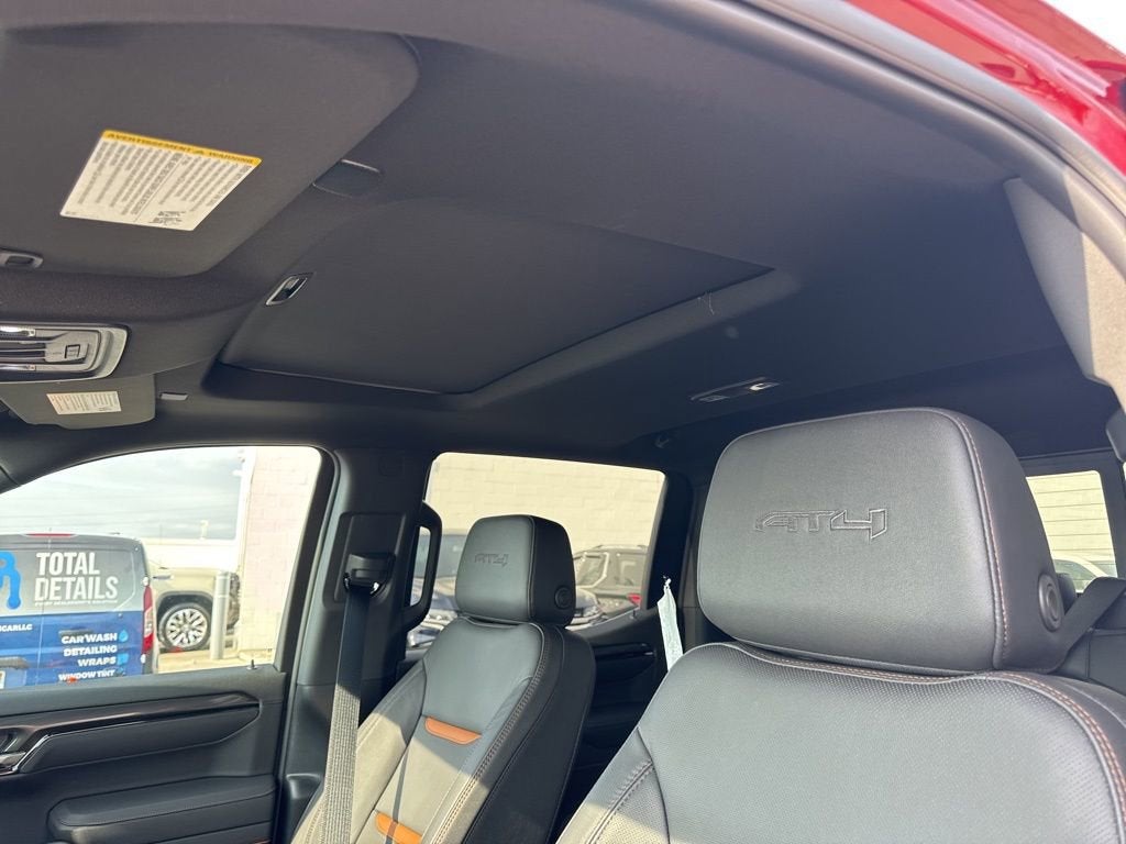 2025 GMC Sierra 1500 AT4