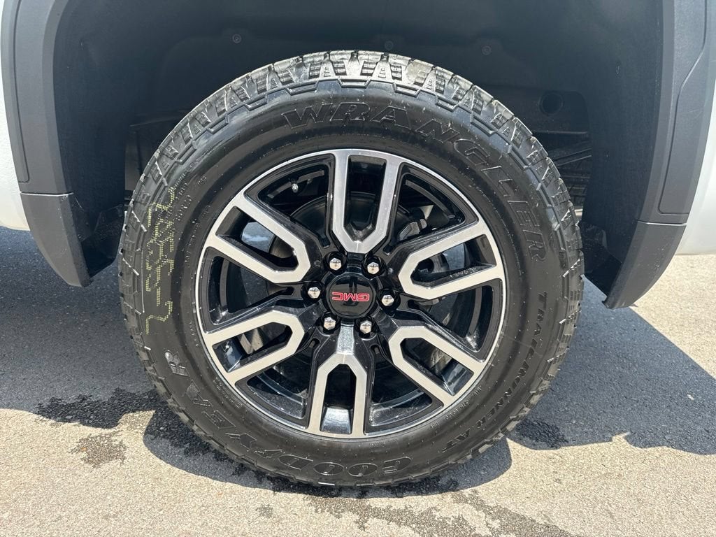 2026 GMC Sierra 1500 AT4 - Photo 28