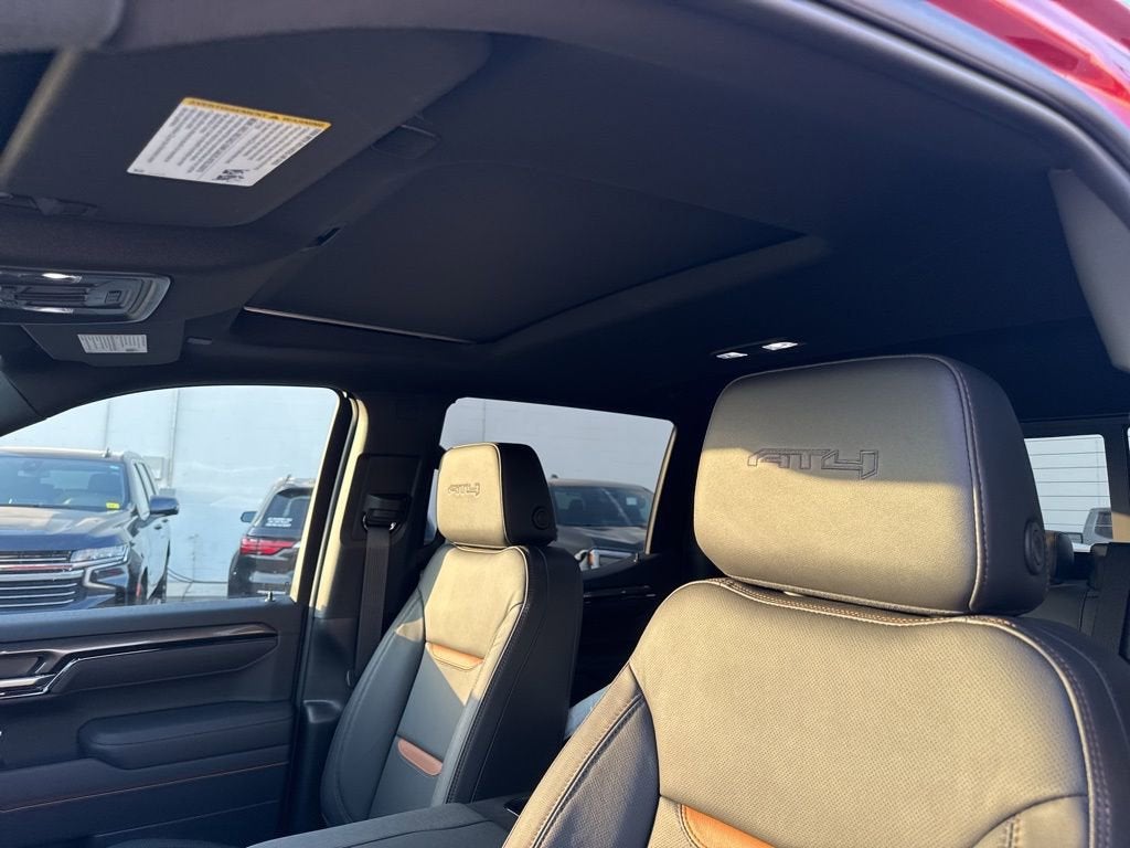 2025 GMC Sierra 1500 AT4