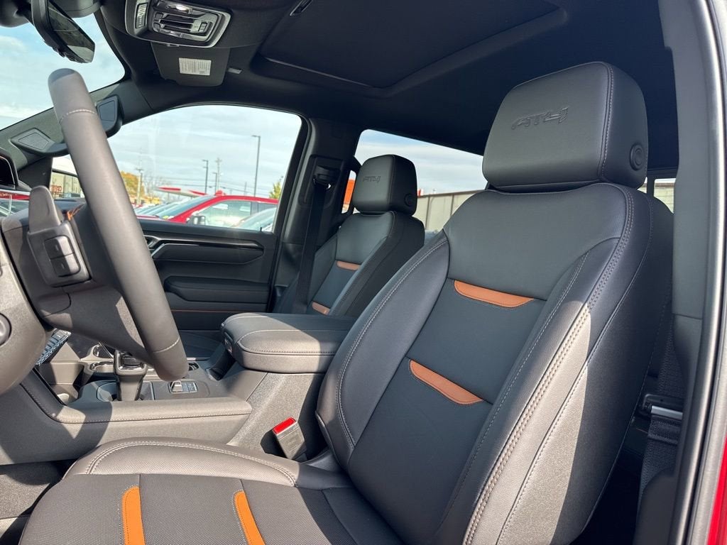 2025 GMC Sierra 1500 AT4