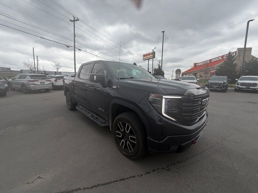 2023 GMC Sierra 1500 AT4