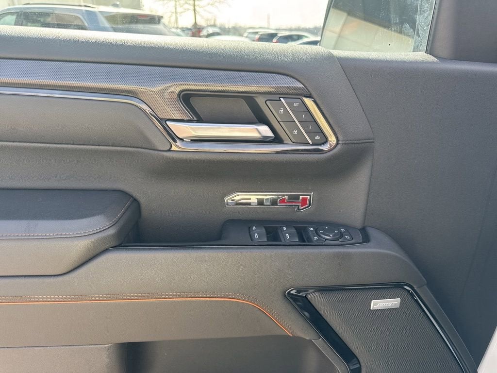 2024 GMC Sierra 1500 AT4