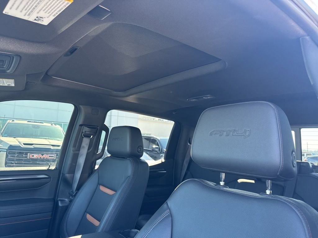 2024 GMC Sierra 1500 AT4