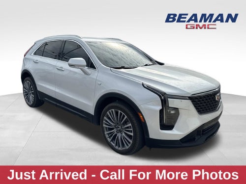 2024 Cadillac XT4 Premium Luxury
