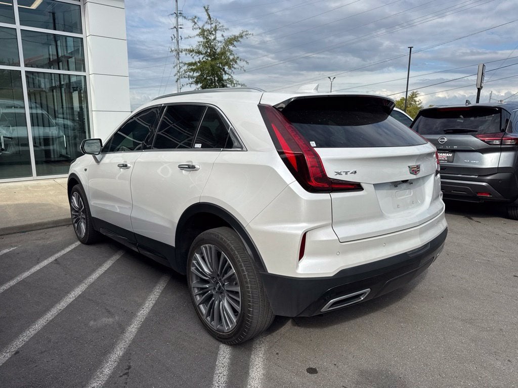 2024 Cadillac XT4 Premium Luxury