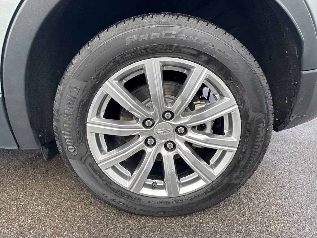 2023 Cadillac XT4 Premium Luxury