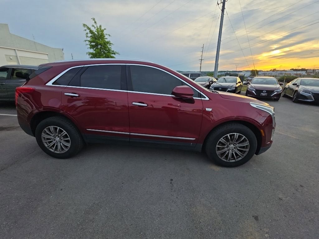 2017 Cadillac XT5 Luxury FWD