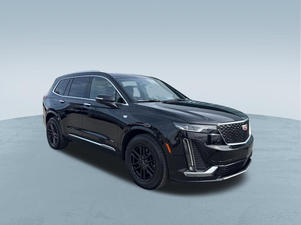 2025 Cadillac XT6 Luxury