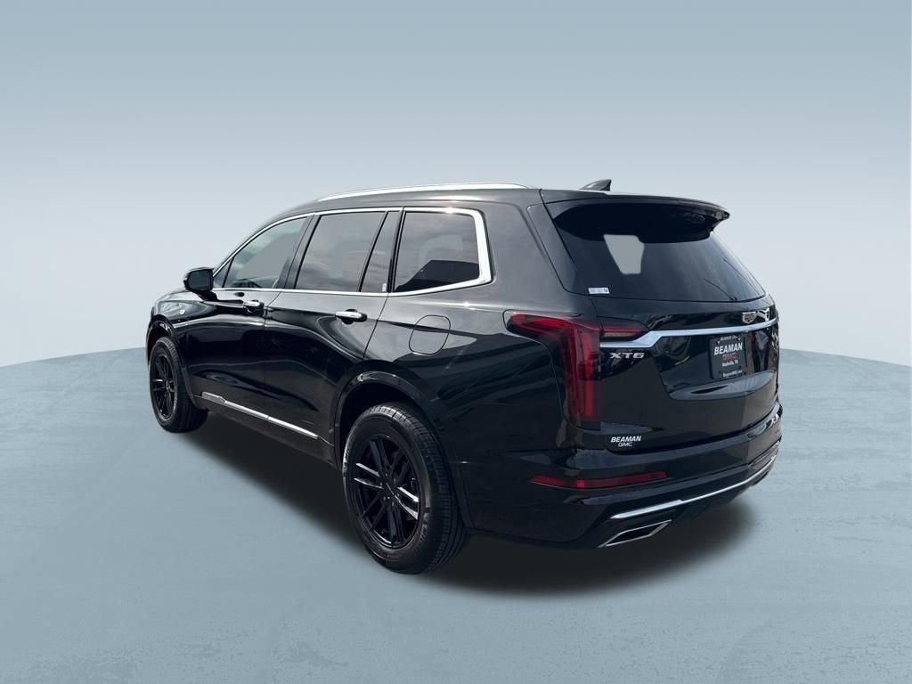 2025 Cadillac XT6 Luxury