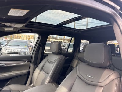 2025 Cadillac XT6 Luxury