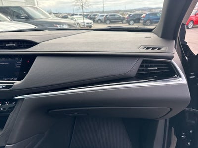 2025 Cadillac XT6 Luxury