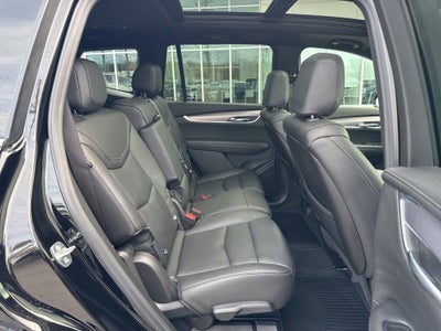 2025 Cadillac XT6 Luxury