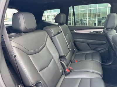 2025 Cadillac XT6 Luxury