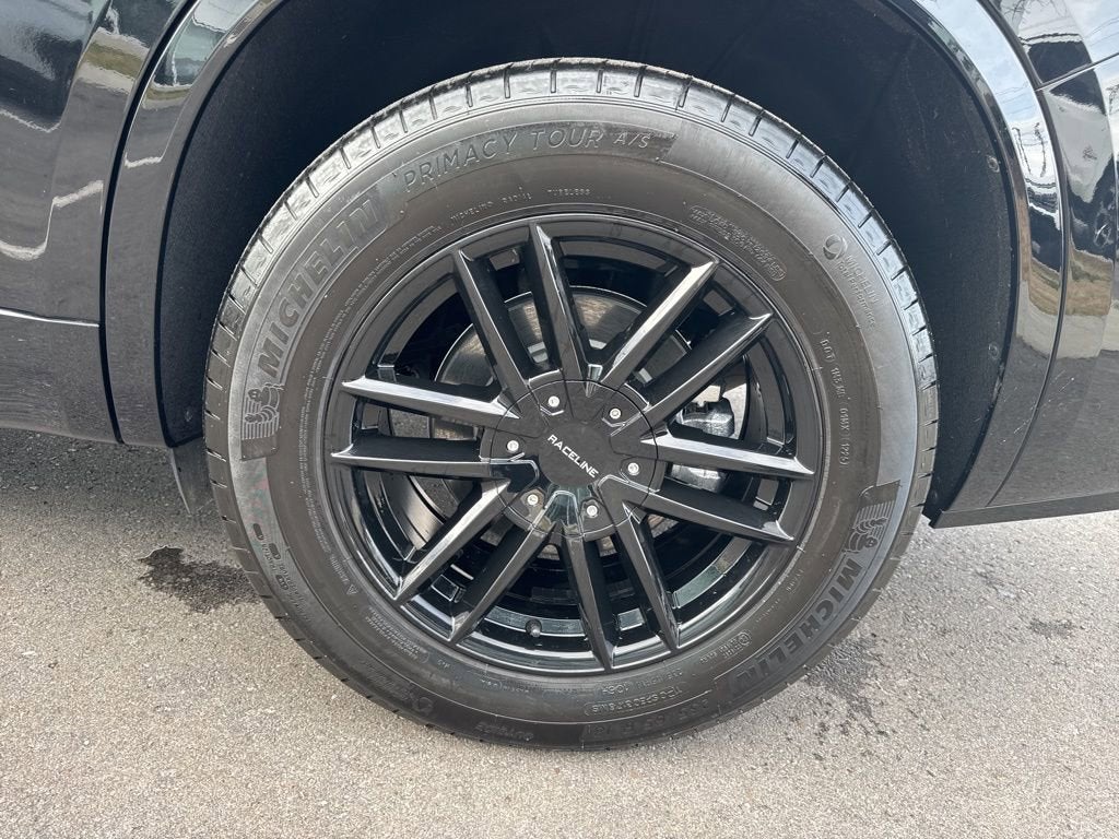 2025 Cadillac XT6 Luxury