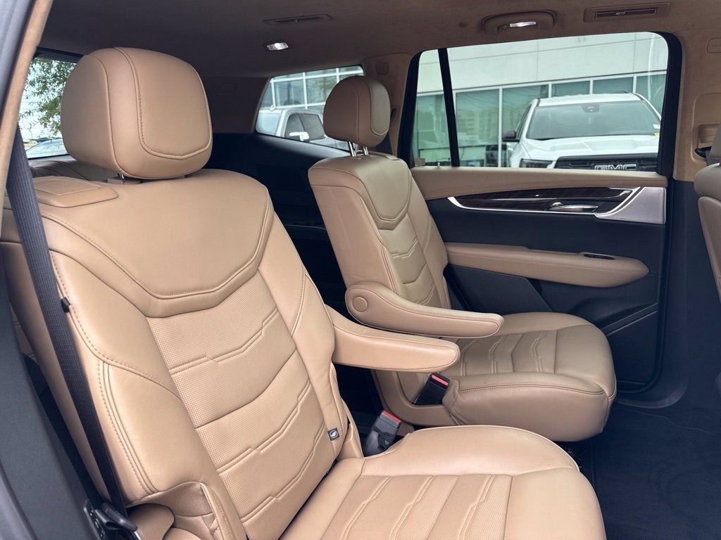 2023 Cadillac XT6 AWD Sport
