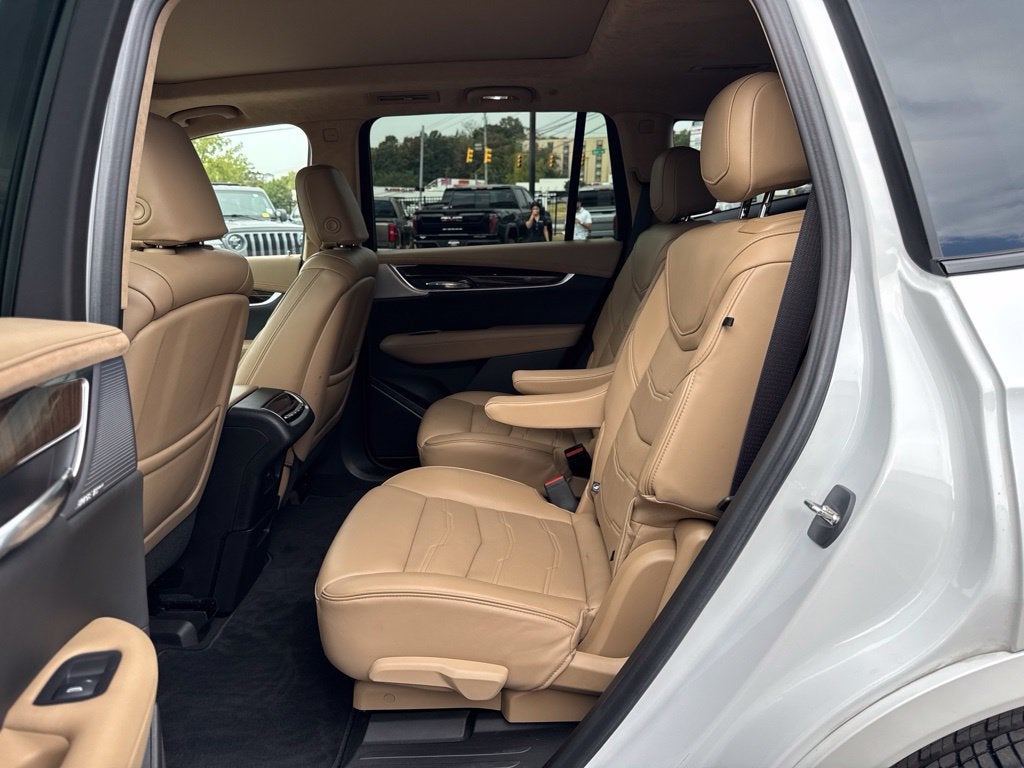 2023 Cadillac XT6 AWD Sport
