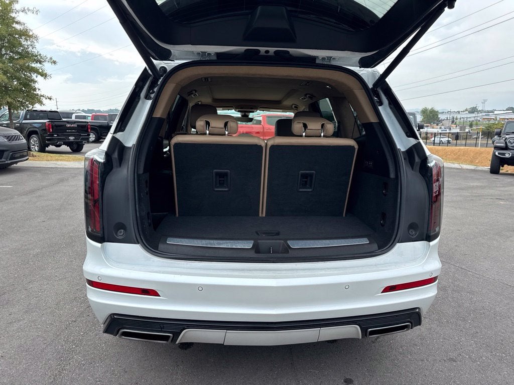 2023 Cadillac XT6 AWD Sport