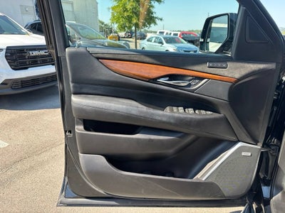 2020 Cadillac Escalade Luxury