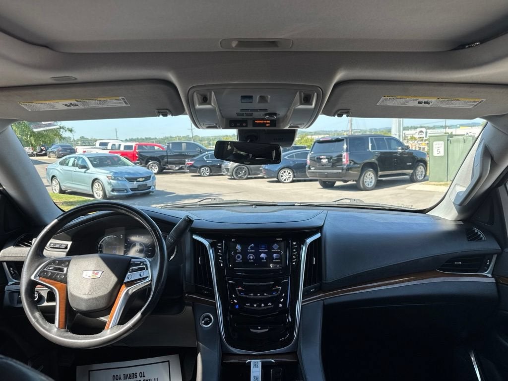 2020 Cadillac Escalade Luxury