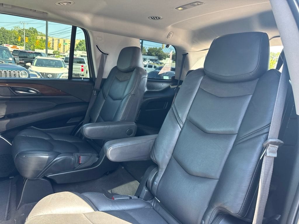2020 Cadillac Escalade Luxury