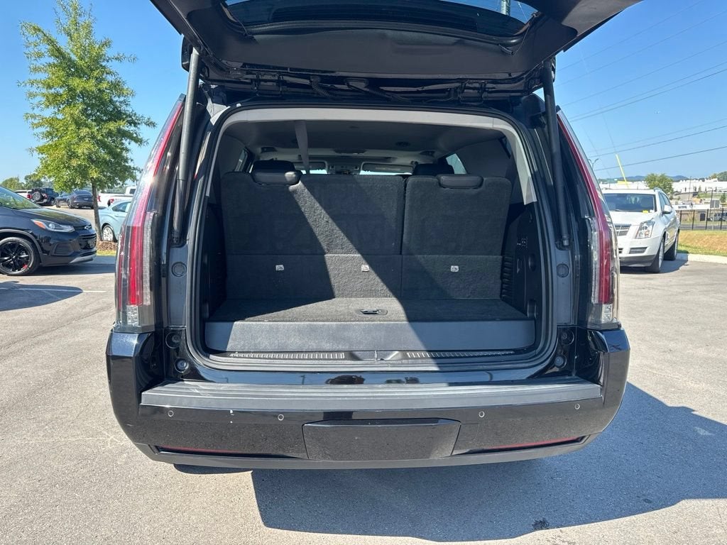 2020 Cadillac Escalade Luxury